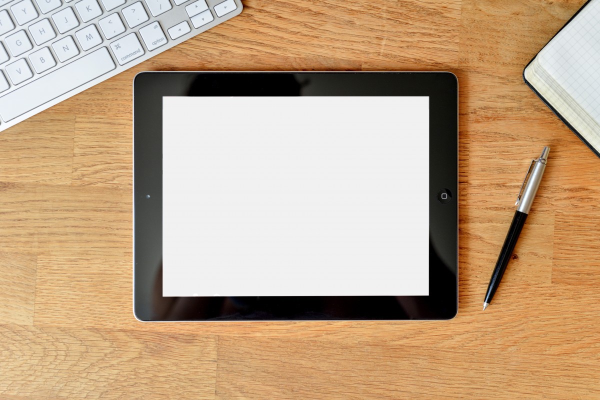 electronics-product1.jpg Real Tab 4GB RAM, 10.4 inch Tablet - Image 1